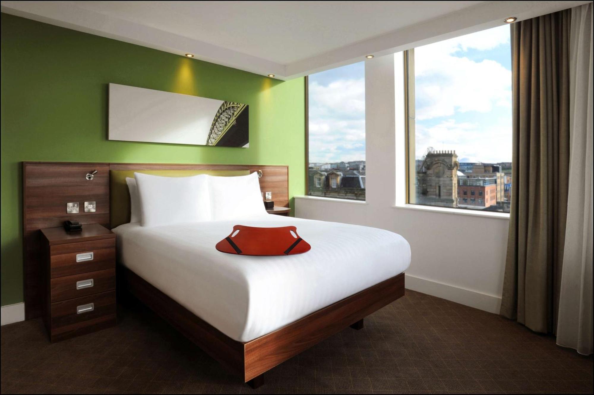 Hampton By Hilton Hotel 3*